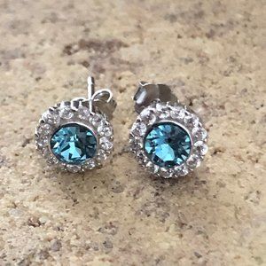 Mini earrings made of 9.25 silver & Blue Crystal